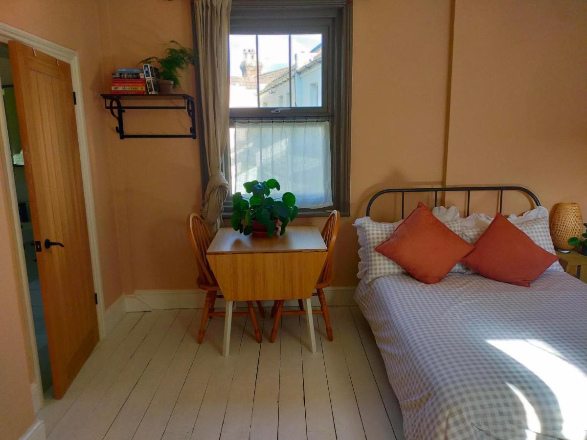 Appartement Alexandra Retreat à Hastings Extérieur photo